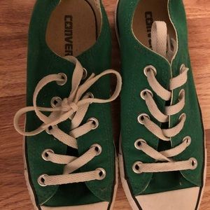Green low top converse - never worn